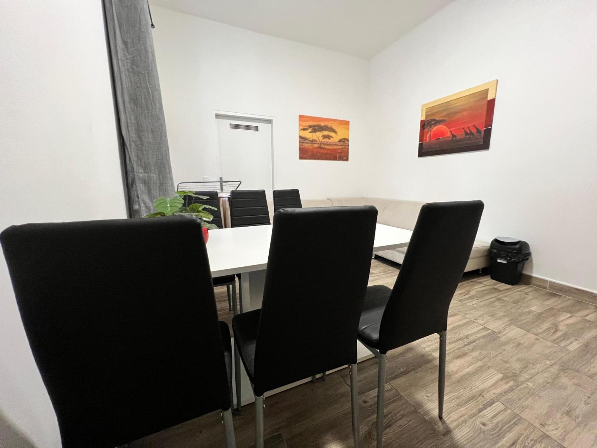 Comfortable 3Br Apt Prime Location In Viena Exterior foto
